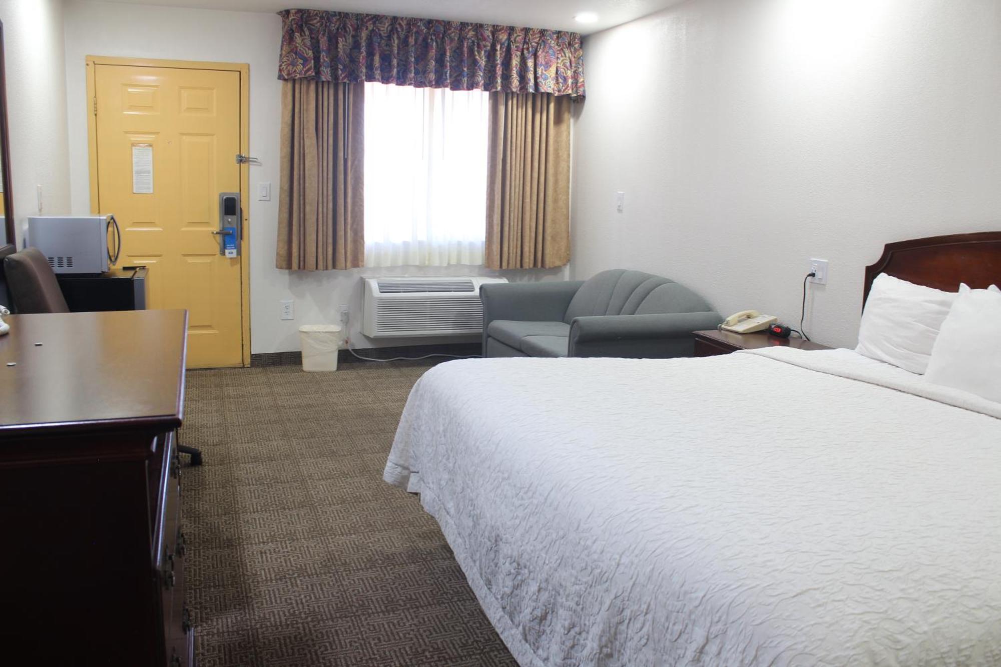 Rodeway Inn Тукумкари Экстерьер фото