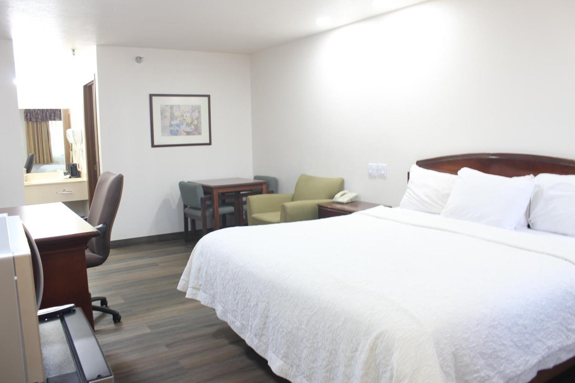 Rodeway Inn Тукумкари Экстерьер фото