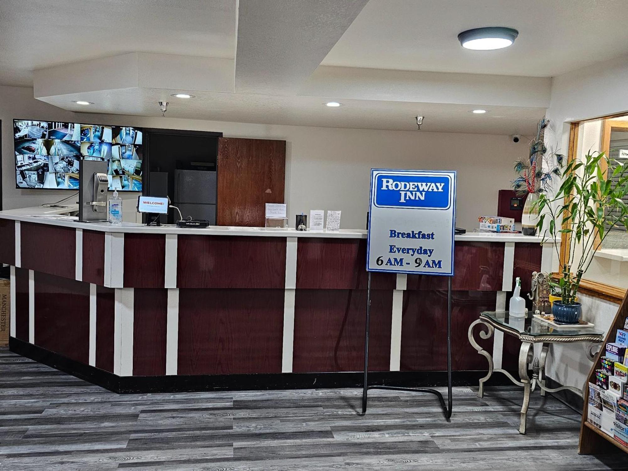 Rodeway Inn Тукумкари Экстерьер фото